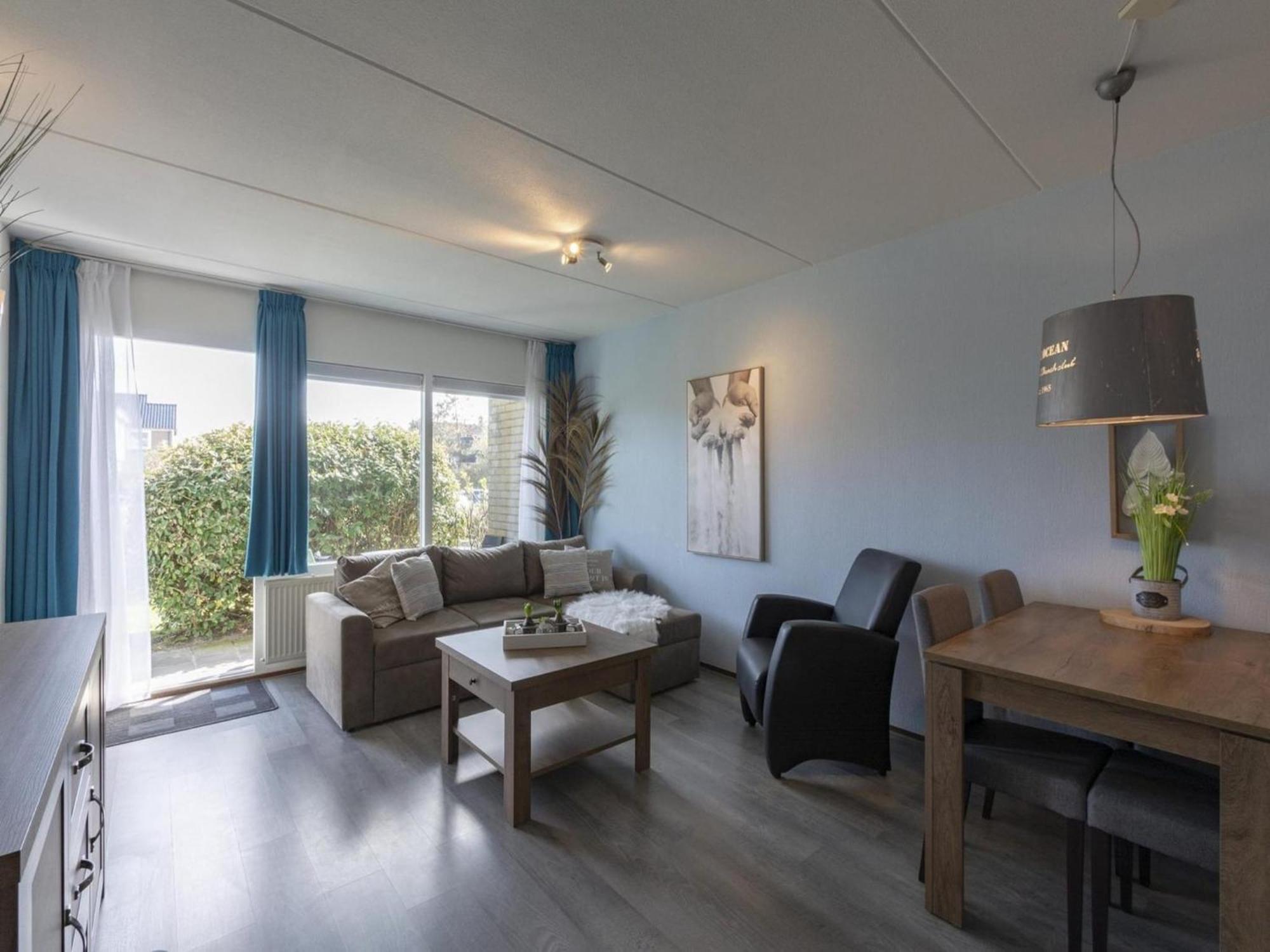 Lovely Apartment With Patio Callantsoog Exteriör bild