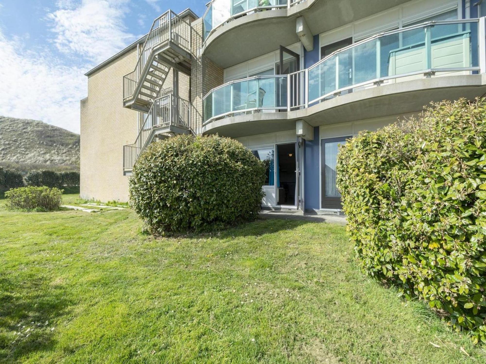 Lovely Apartment With Patio Callantsoog Exteriör bild